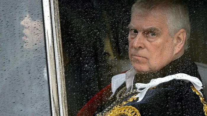 Polisi Inggris Amankan Pria yang Diduga Ancam Pangeran Andrew dengan Senjata Tajam