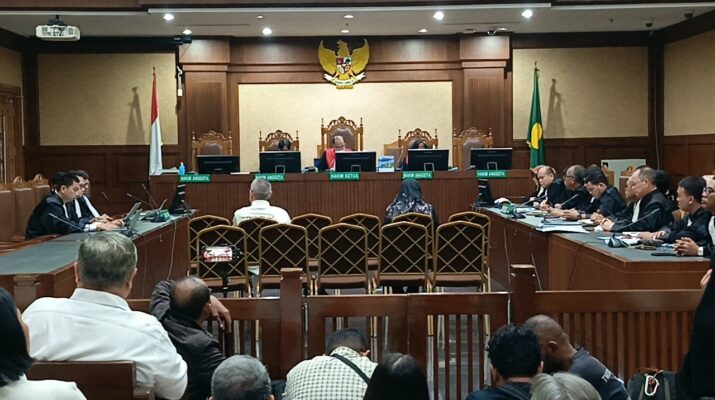 Sidang Vonis Kasus LNG, Hakim Larang Siaran Langsung di Ruang Sidang